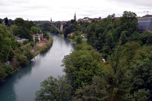Река Ааре в Швейцарии